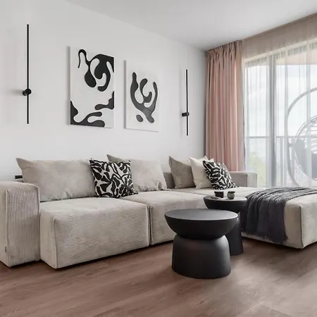 Apartment Stylish 1br With Balcony & Parking I Skyline By Flat Mаnаger