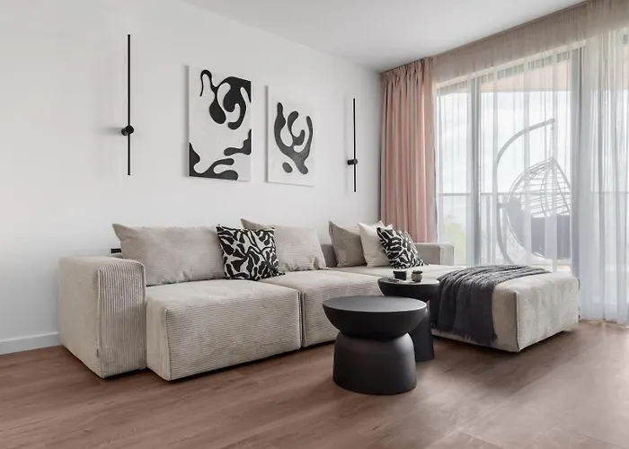 아파트 Stylish 1br With Balcony & Parking I Skyline By Flat Mаnаger