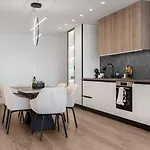 Stylish 1br With Balcony&parking I Skyline By Flat Mаnаger Апартаменты