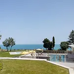 Stylish 1br With Balcony&parking I Skyline By Flat Mаnаger Апартаменты Варна