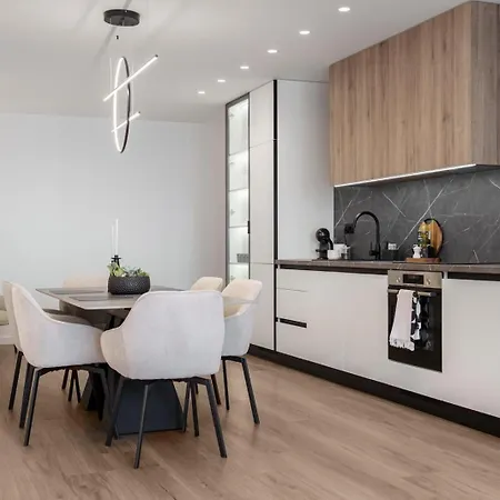 Stylish 1br With Sea View - Pool, & Parking I Skyline By Flat Mаnаger 아파트