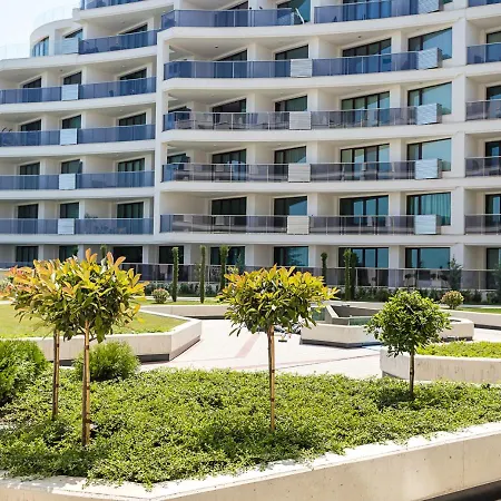 Apartman Stylish 1br With Balcony & Parking I Skyline By Flat Mаnаger Várna