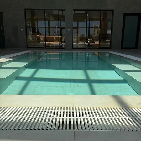 Stylish 1br With Sea View - Pool, & Parking I Skyline By Flat Mаnаger * 바르나