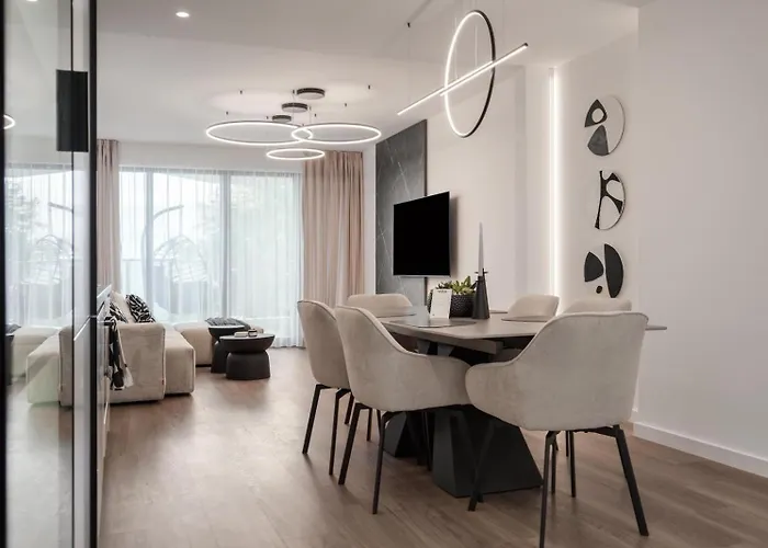 Stylish 1br With Balcony & Parking I Skyline By Flat Mаnаger Apartman Várna
